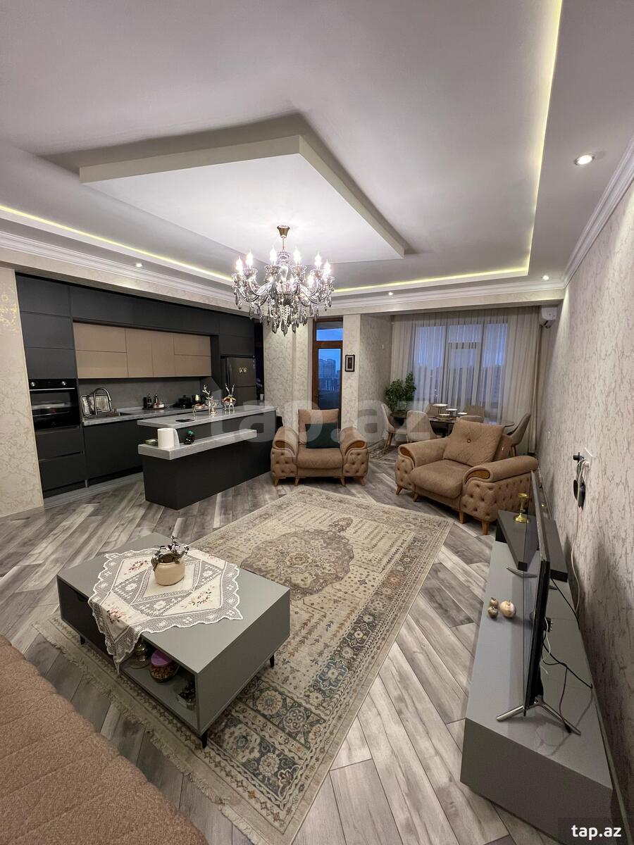 2-otaqlı yeni tikili, İnşaatçılar m., 90 m²