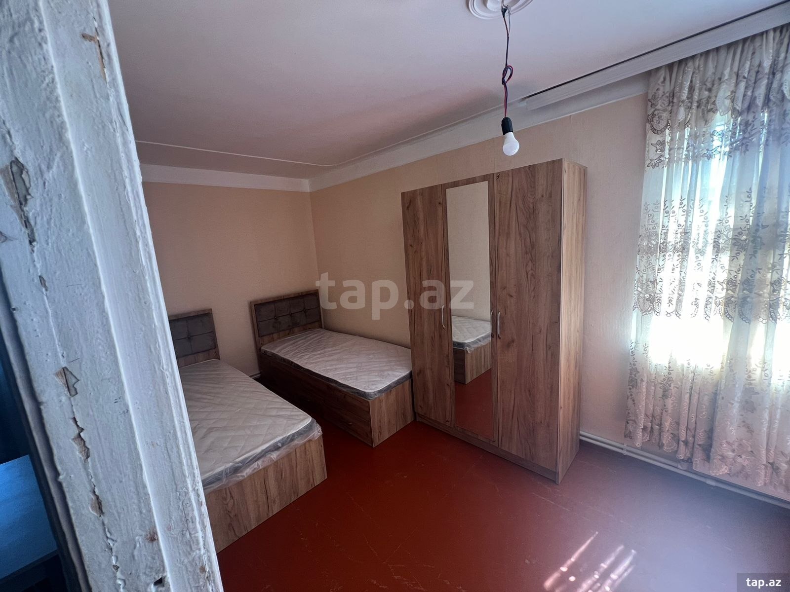 2-otaqlı mənzil kirayə verilir, 4-cü mkr., 45 m²