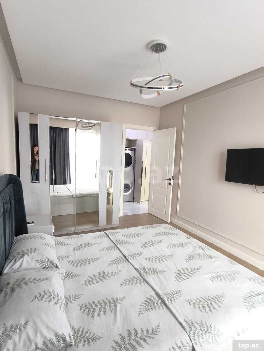3-otaqlı yeni tikili, İslam Abışov küç., 70 m²