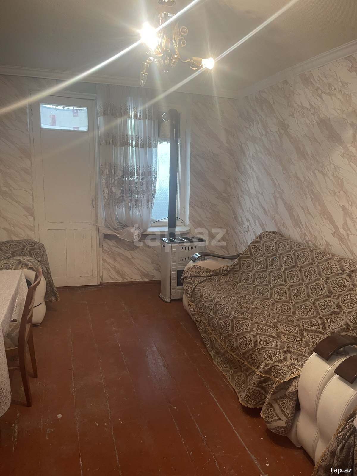 3-otaqlı mənzil kirayə verilir, Gəncə ş., 118 m²