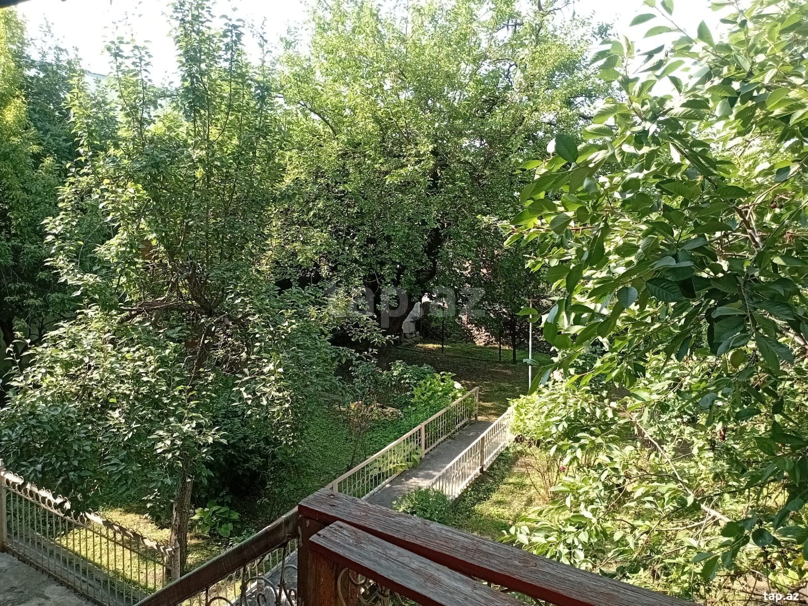 Həyət evi, Şəki ş.
