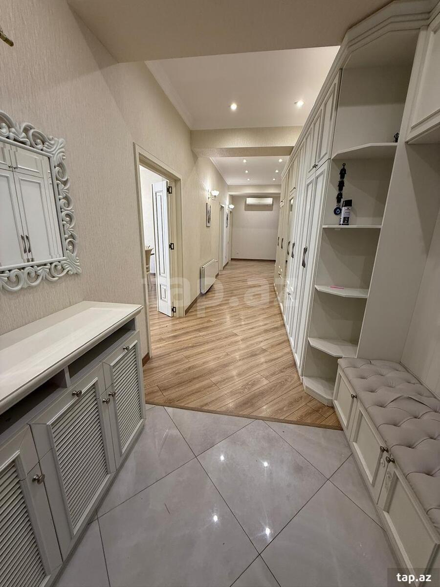 4-otaqlı yeni tikili kirayə verilir, Ağ Şəhər., 160 m²
