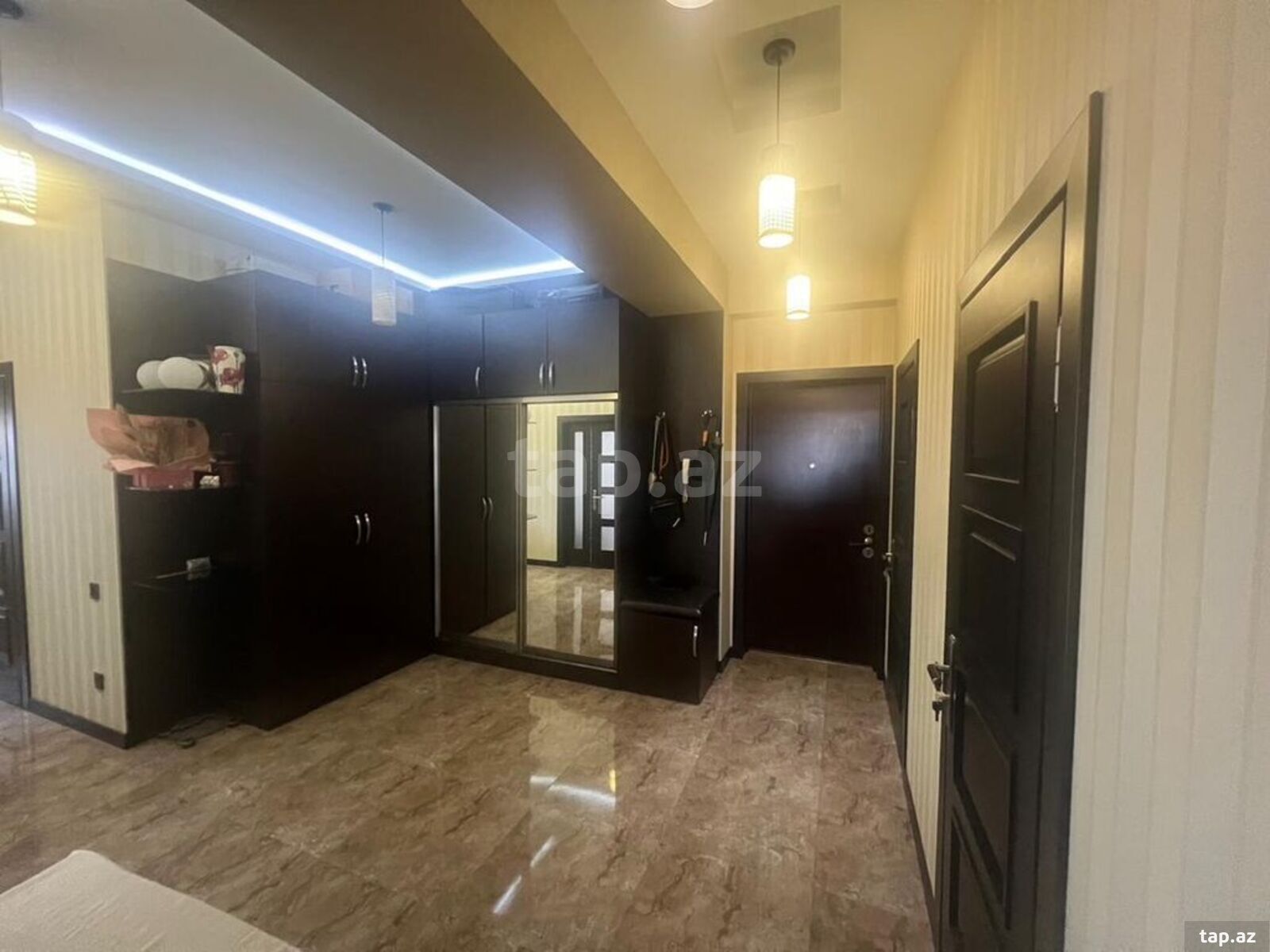3-otaqlı yeni tikili, H.Zərdabi küç., 136 m²