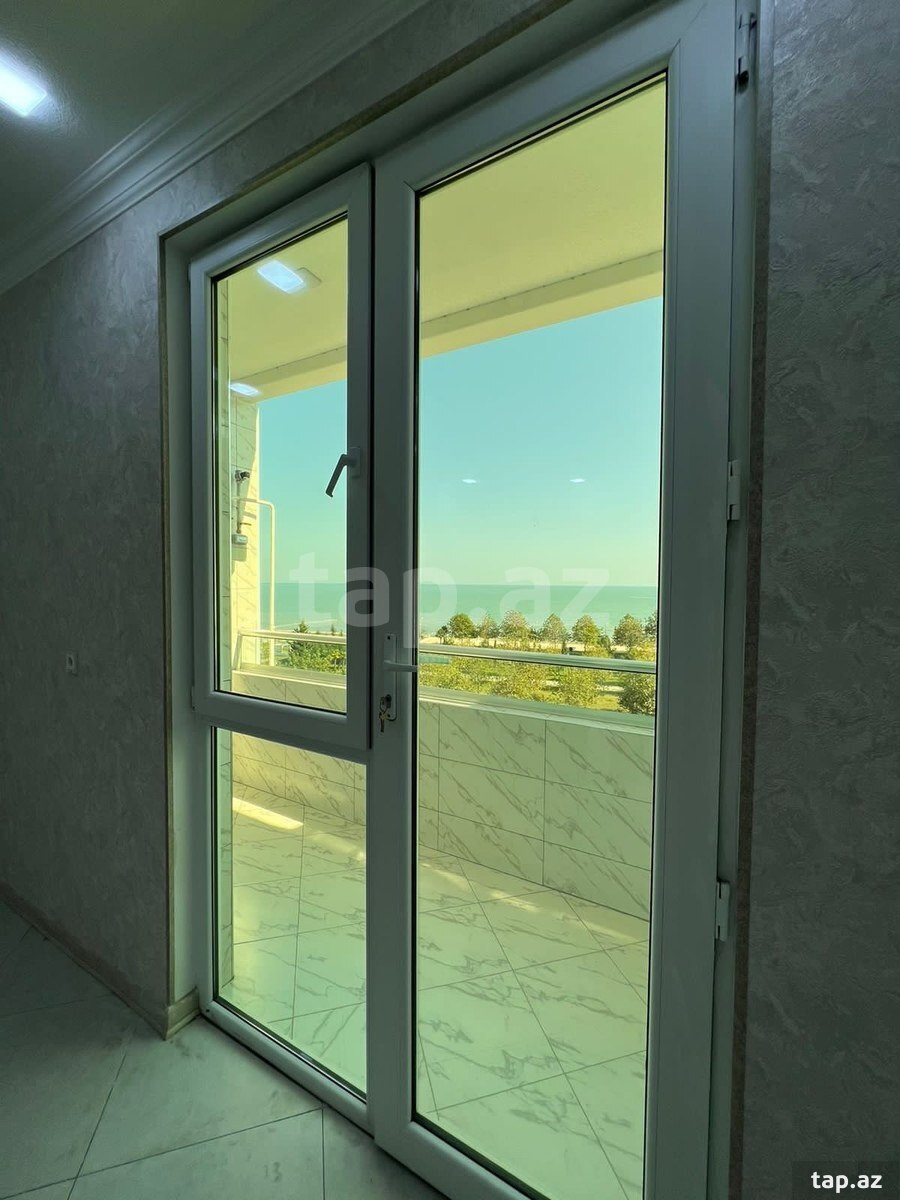 2-otaqlı yeni tikili, 28 May küç., 75 m²