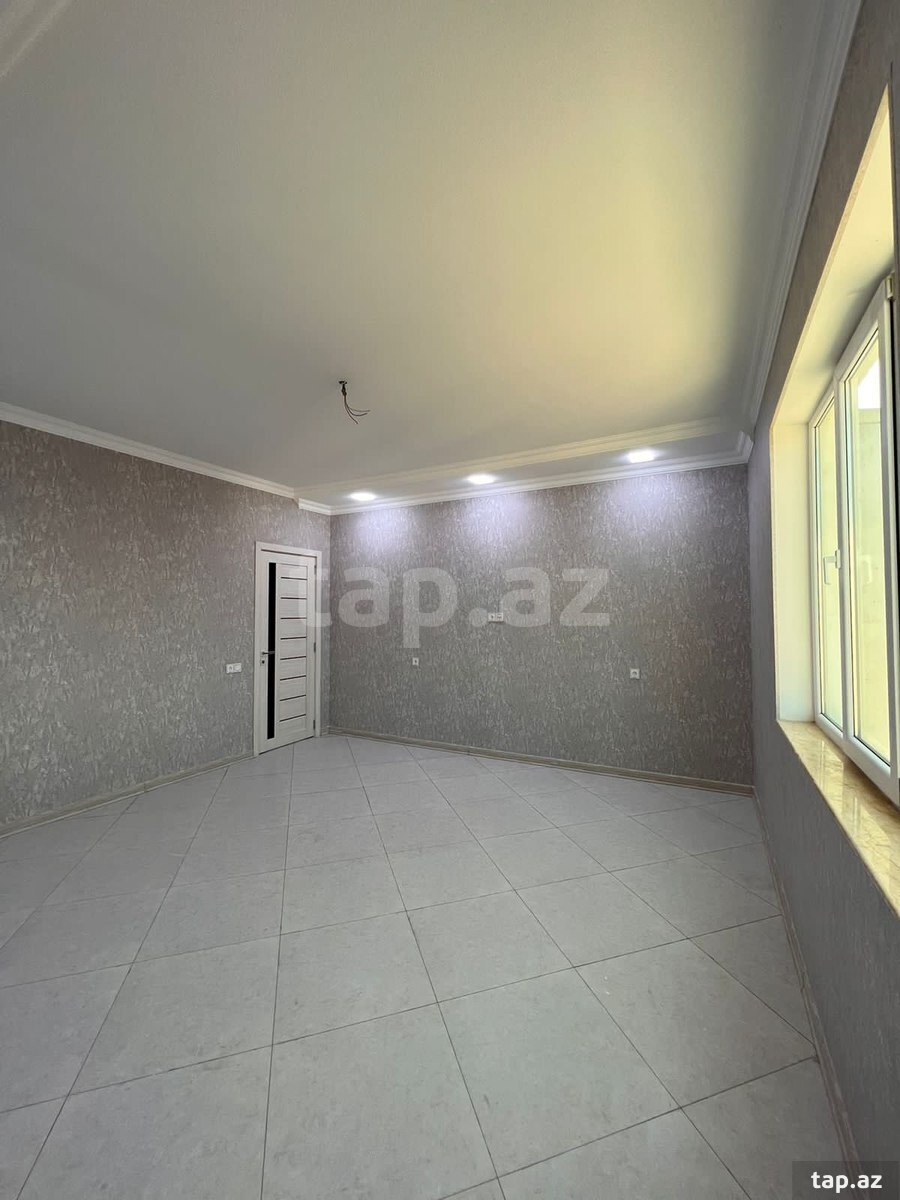 2-otaqlı yeni tikili, 28 May küç., 75 m²
