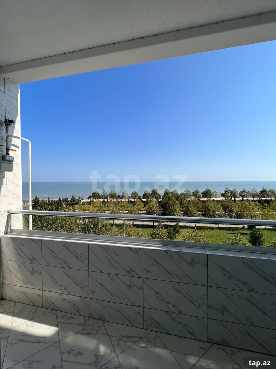 2-otaqlı yeni tikili, 28 May küç., 75 m²