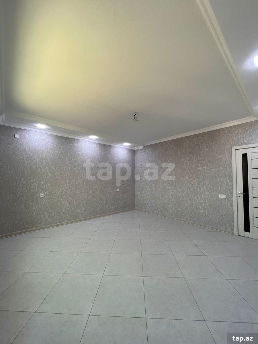 2-otaqlı yeni tikili, 28 May küç., 75 m²