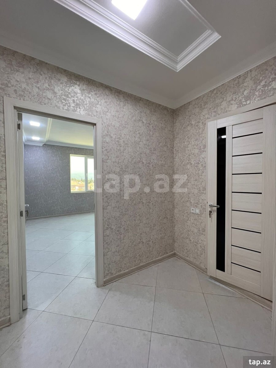 2-otaqlı yeni tikili, 28 May küç., 75 m²