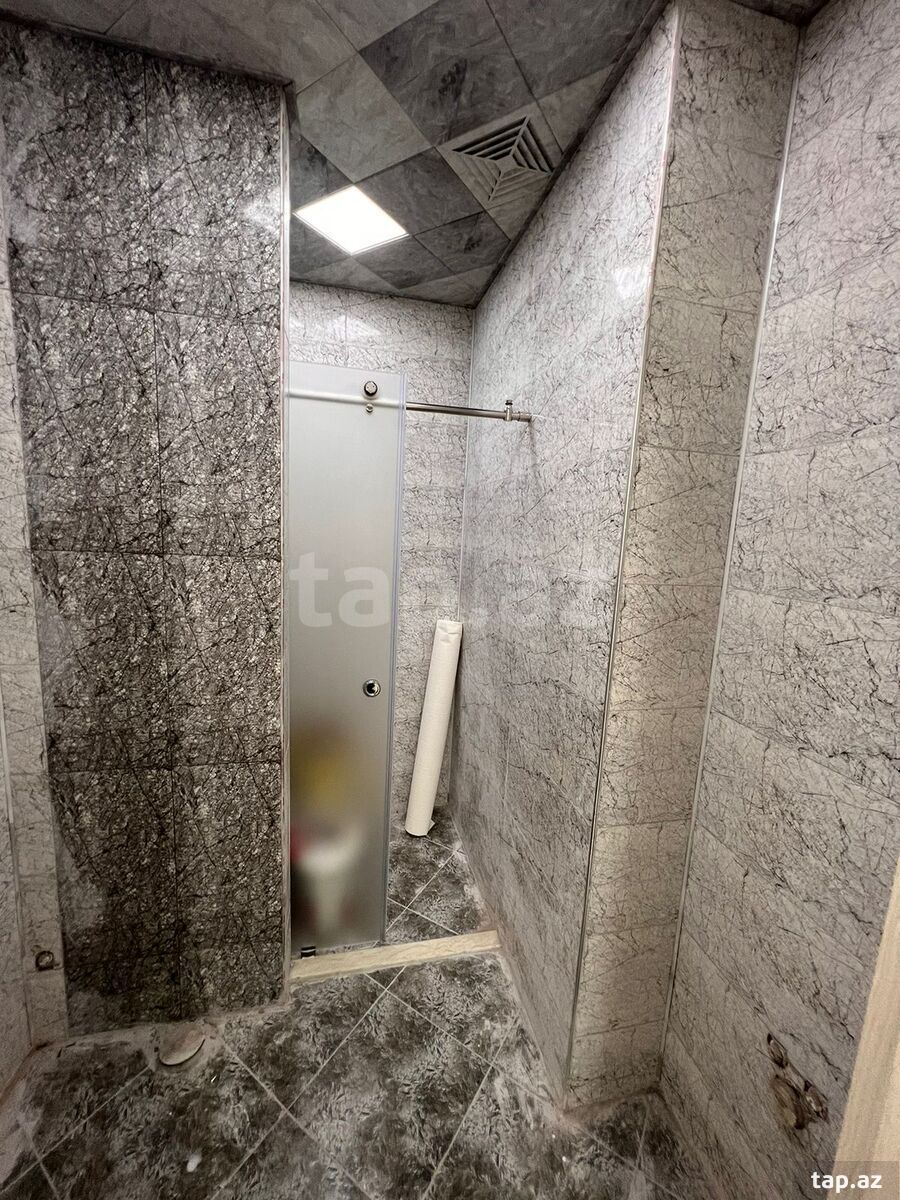 2-otaqlı yeni tikili, 28 May küç., 90 m²