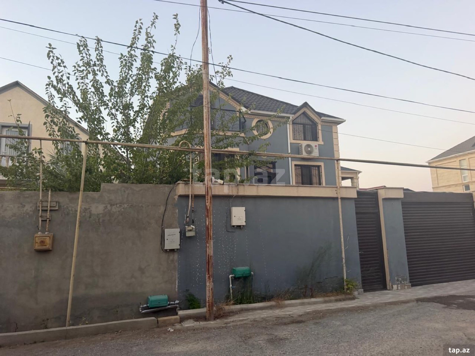Həyət evi, Novxanı qəs.