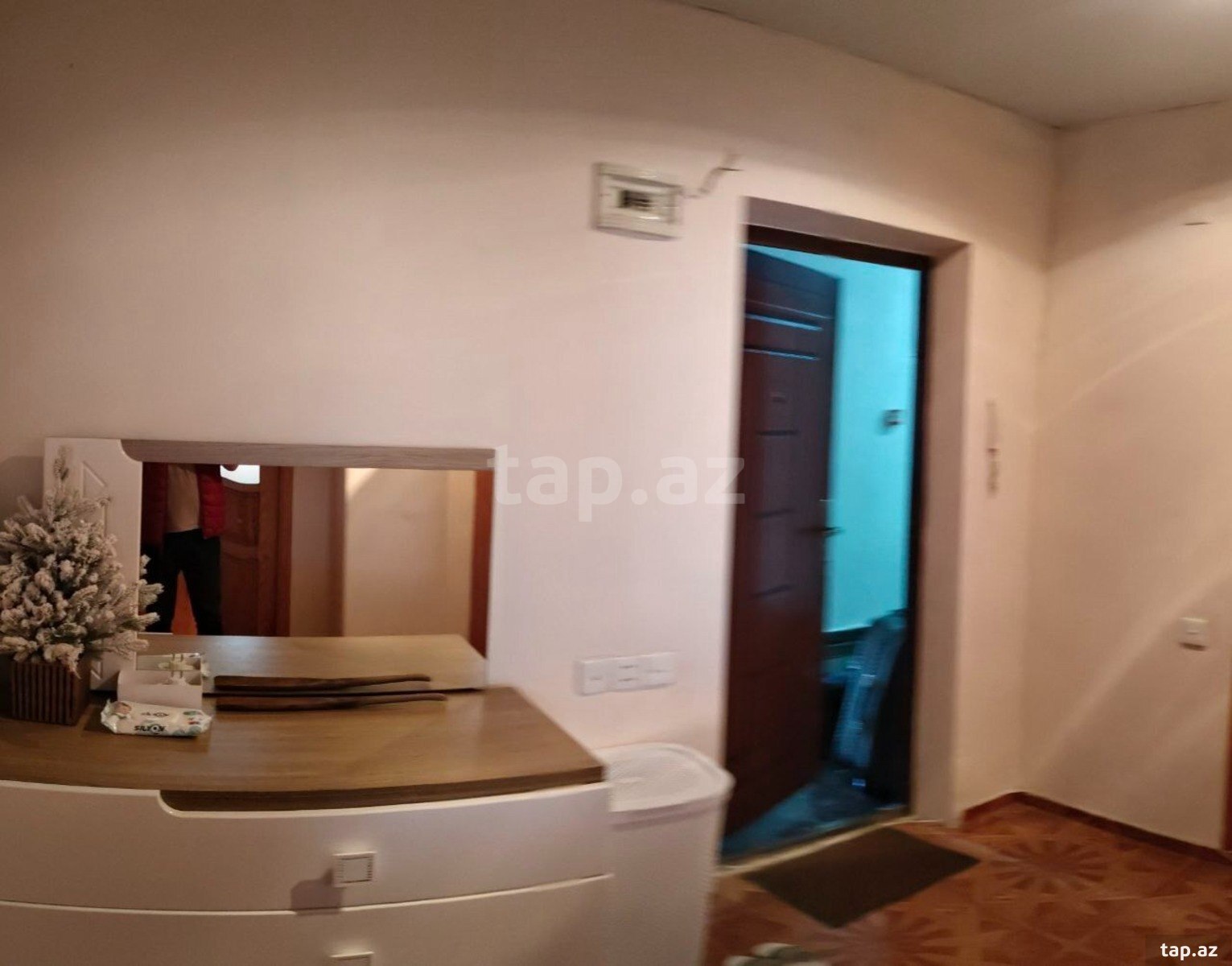 1-otaqlı yeni tikili, M.Xiyabani küç., 55 m²
