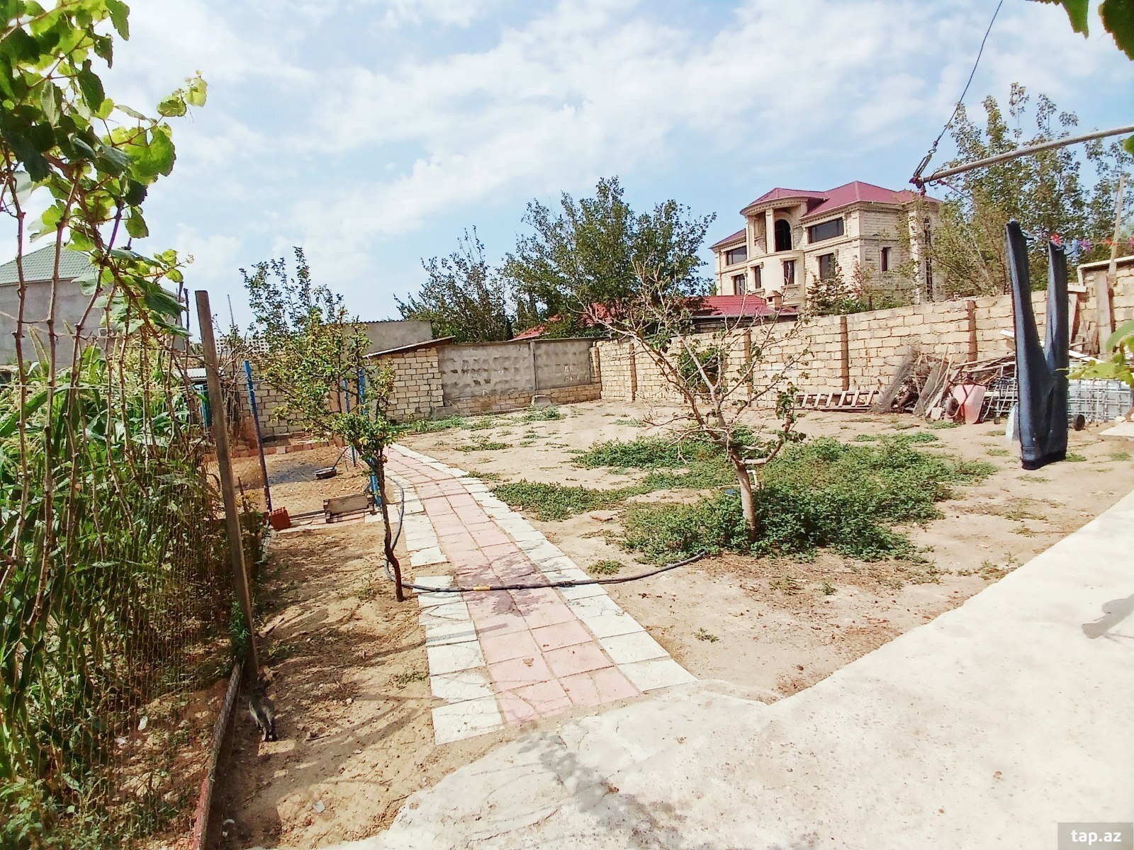 Bağ evi, Sumqayıt ş.