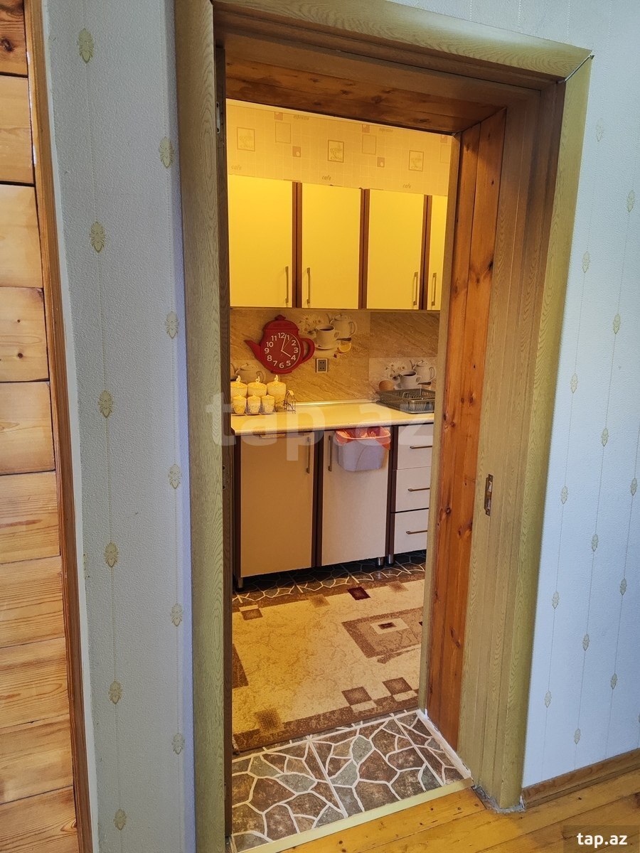 Həyət evi, Buzovna qəs.