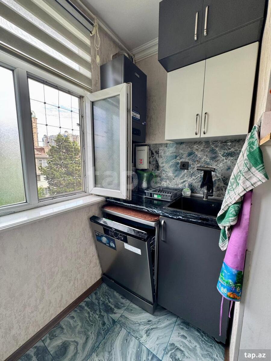2-otaqlı mənzil, Ə.Cəmil küç., 44 m²