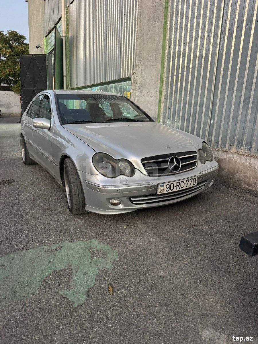 Mercedes C 240, 2000 il