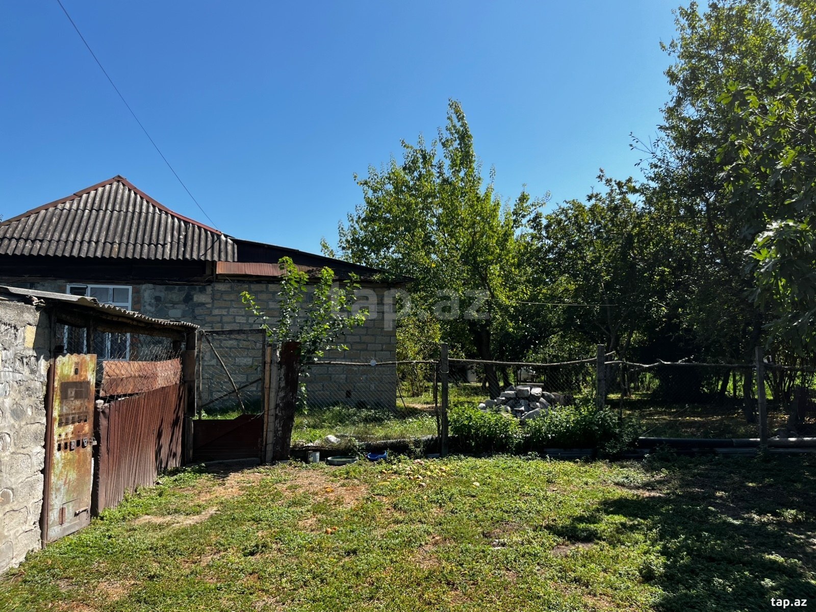 Həyət evi, Oğuz r.