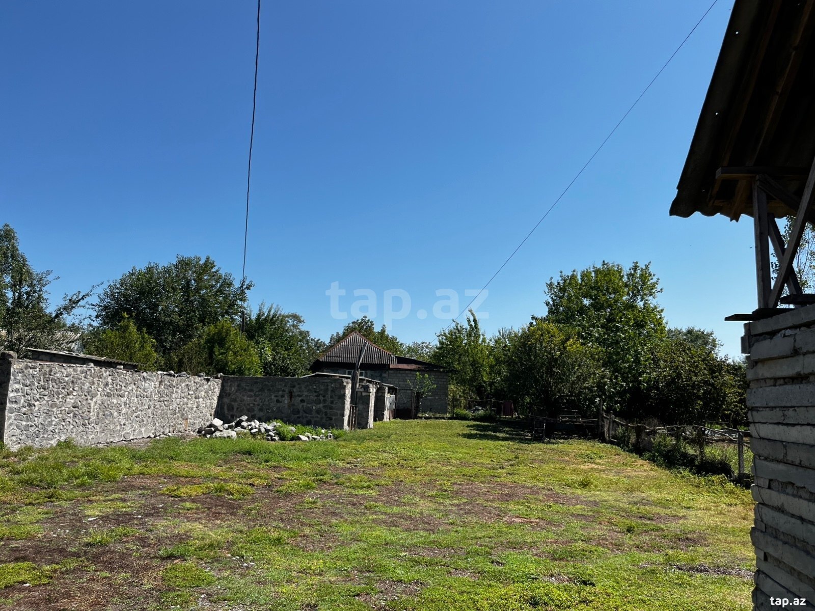 Bağ evi, Oğuz r.