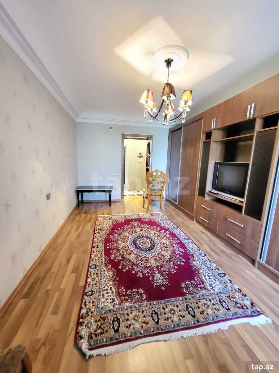 3-otaqlı mənzil kirayə verilir, Neftçilər m., 70 m²