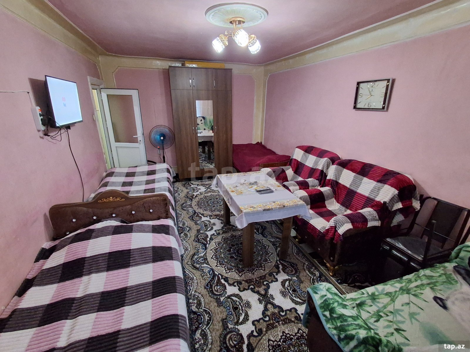 1-otaqlı mənzil kirayə verilir, Gəncə ş., 50 m²
