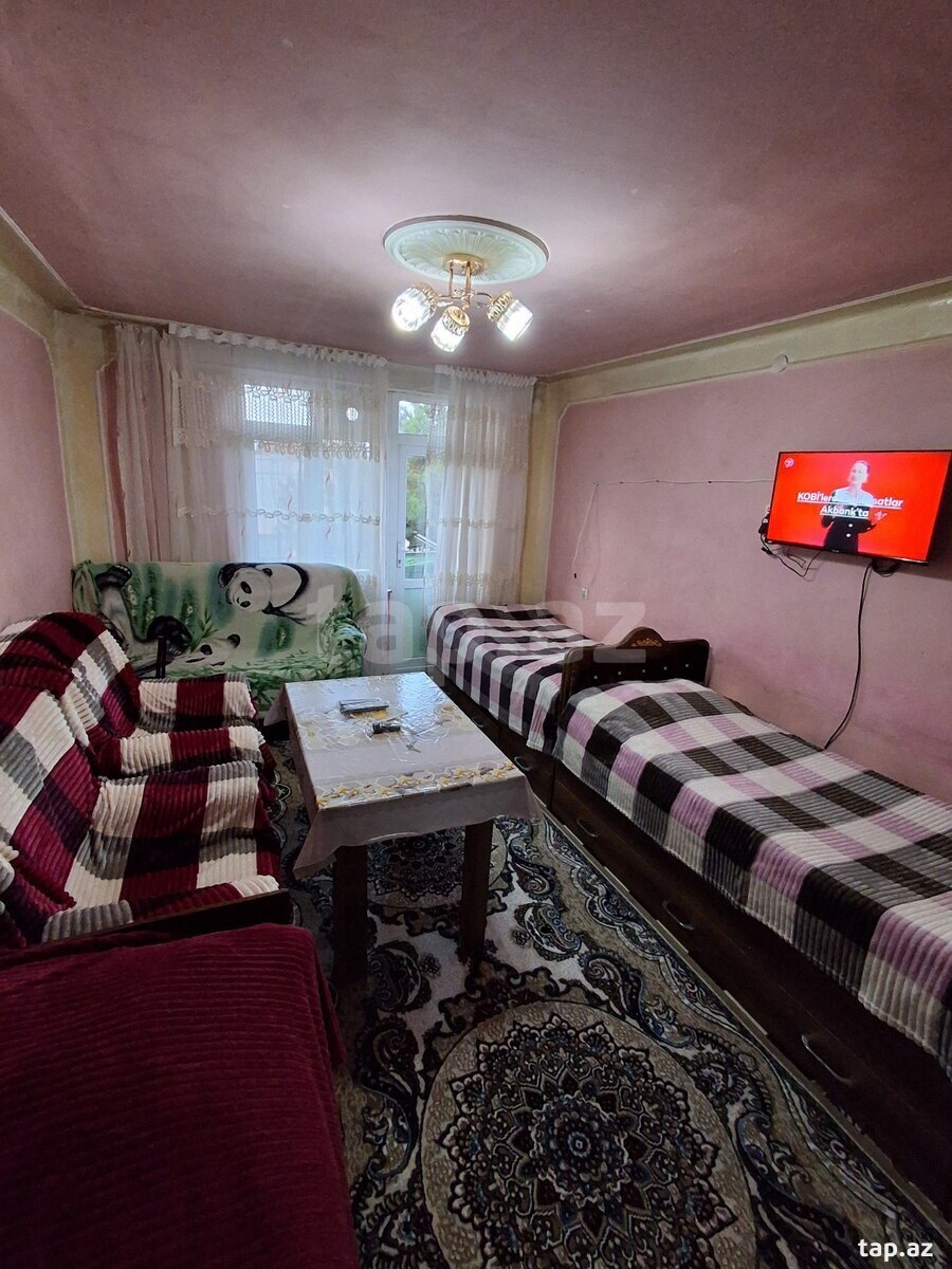 1-otaqlı mənzil kirayə verilir, Gəncə ş., 50 m²