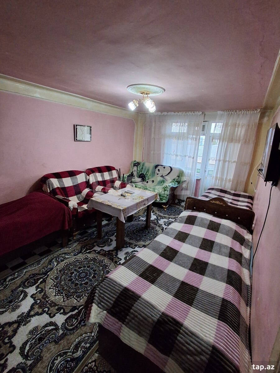 1-otaqlı mənzil kirayə verilir, Gəncə ş., 50 m²