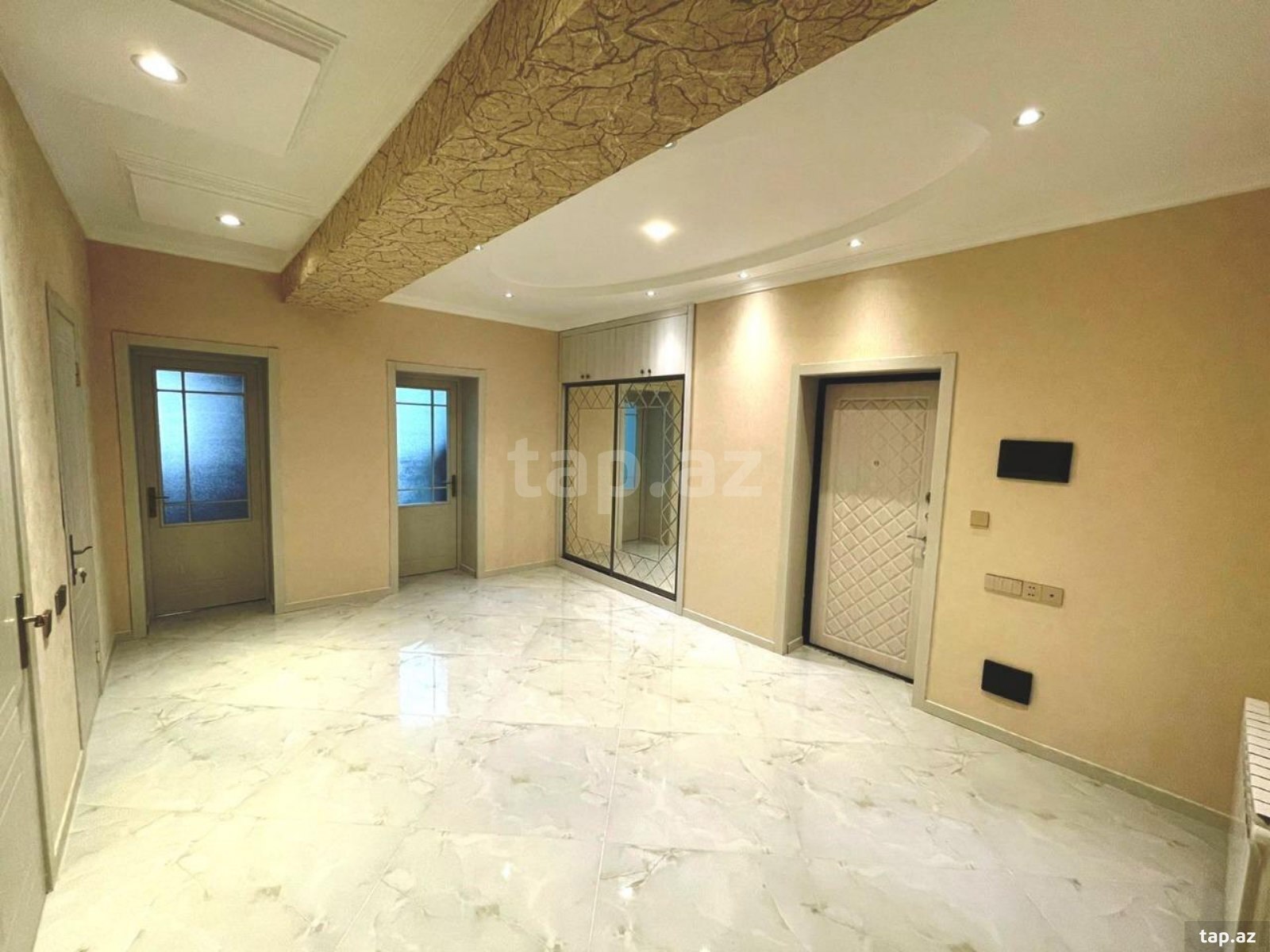 3-otaqlı yeni tikili kirayə verilir, Tələt Şıxaliyev küç., 120 m²