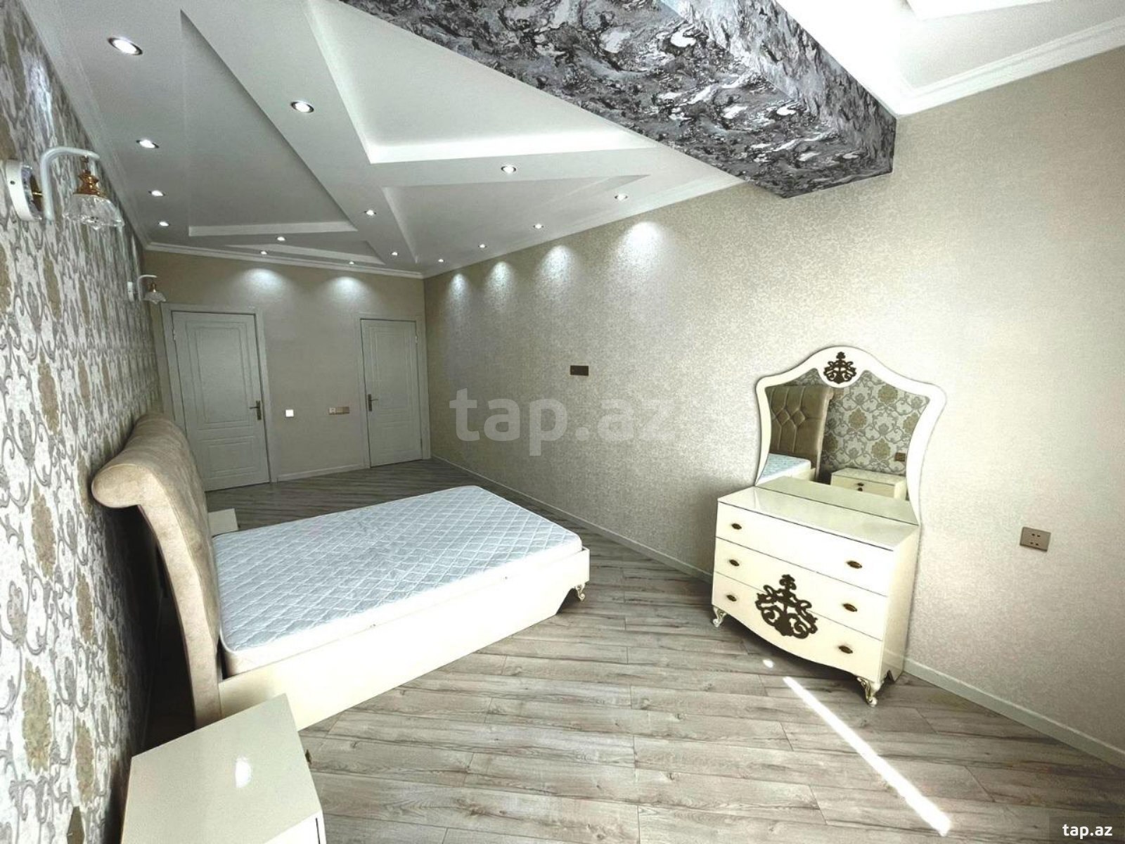 3-otaqlı yeni tikili kirayə verilir, Tələt Şıxaliyev küç., 120 m²