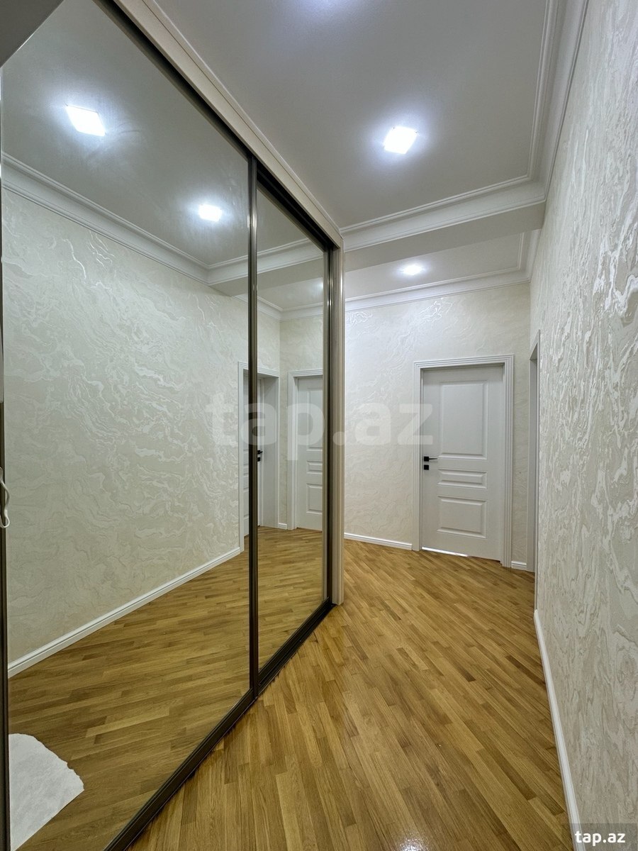 3-otaqlı yeni tikili, Babək pr., 102.5 m²
