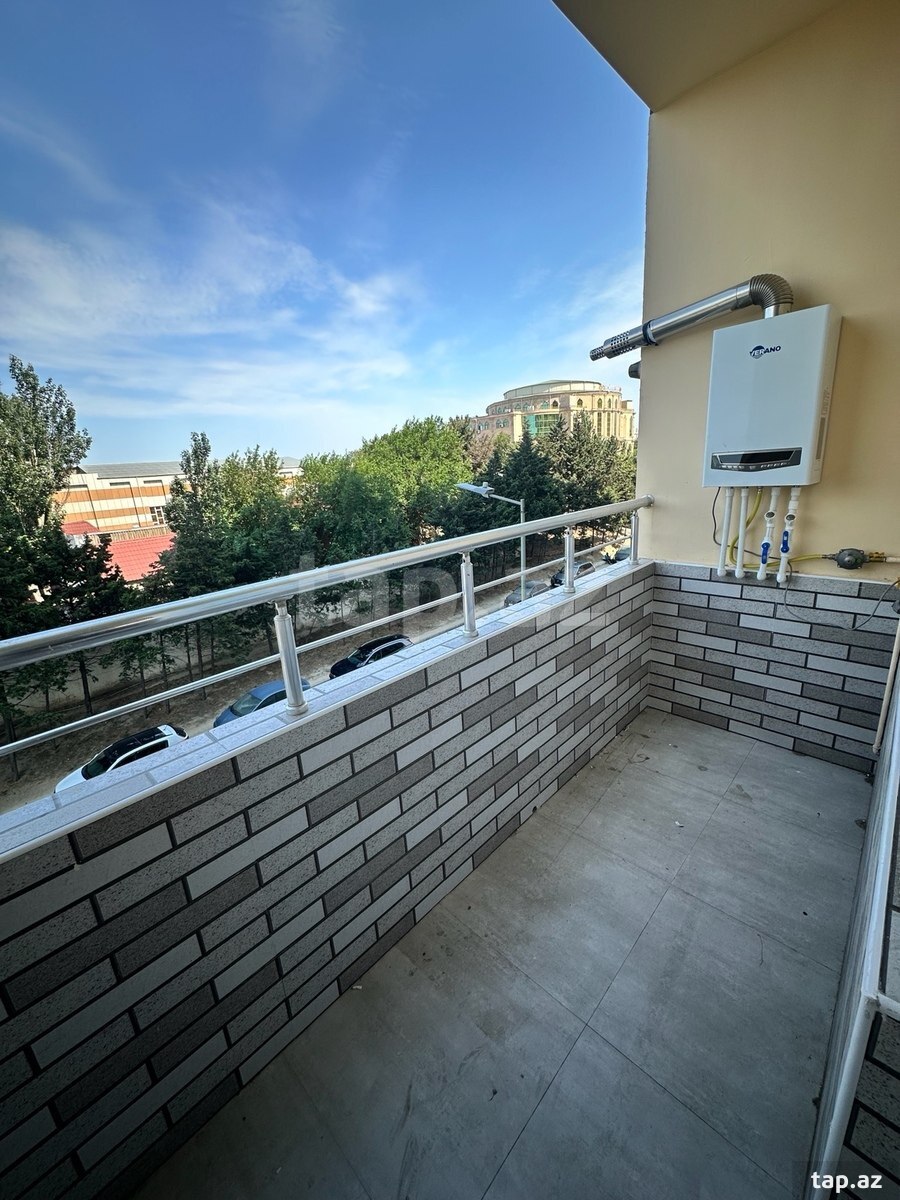 3-otaqlı yeni tikili, Babək pr., 102.5 m²