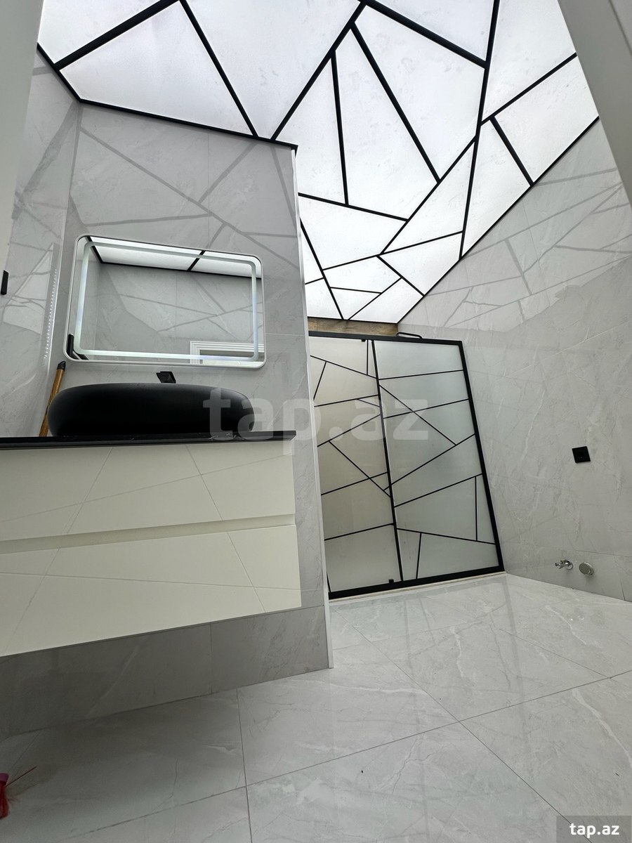 3-otaqlı yeni tikili, Babək pr., 102.5 m²