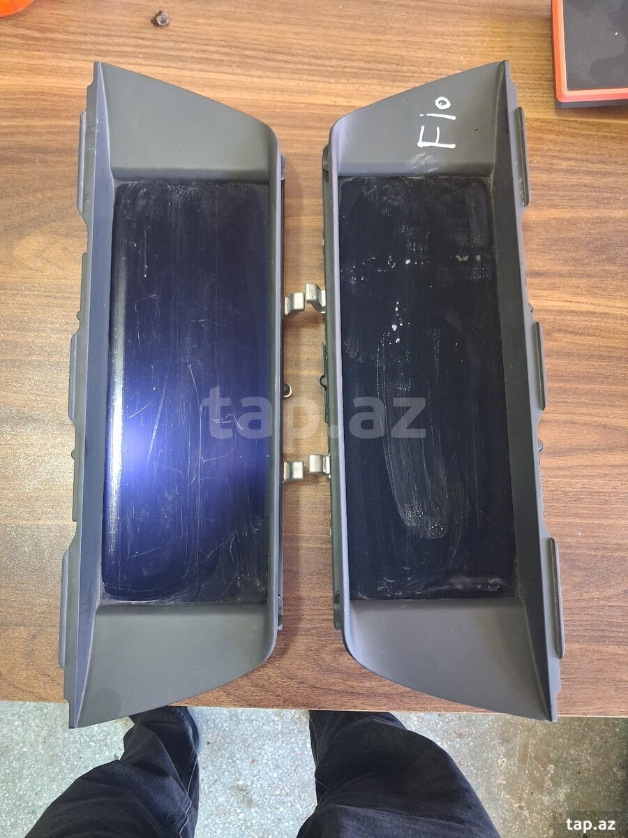 BMW F10 monitoru