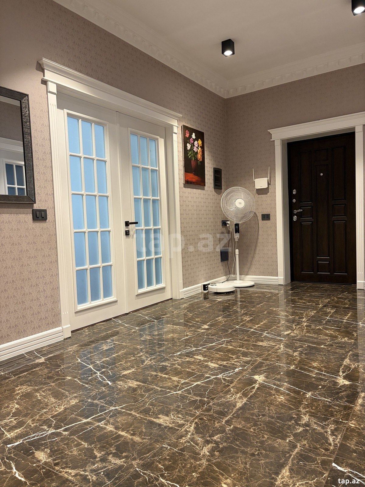 4-otaqlı yeni tikili, Həsən Əliyev küç., 144 m²