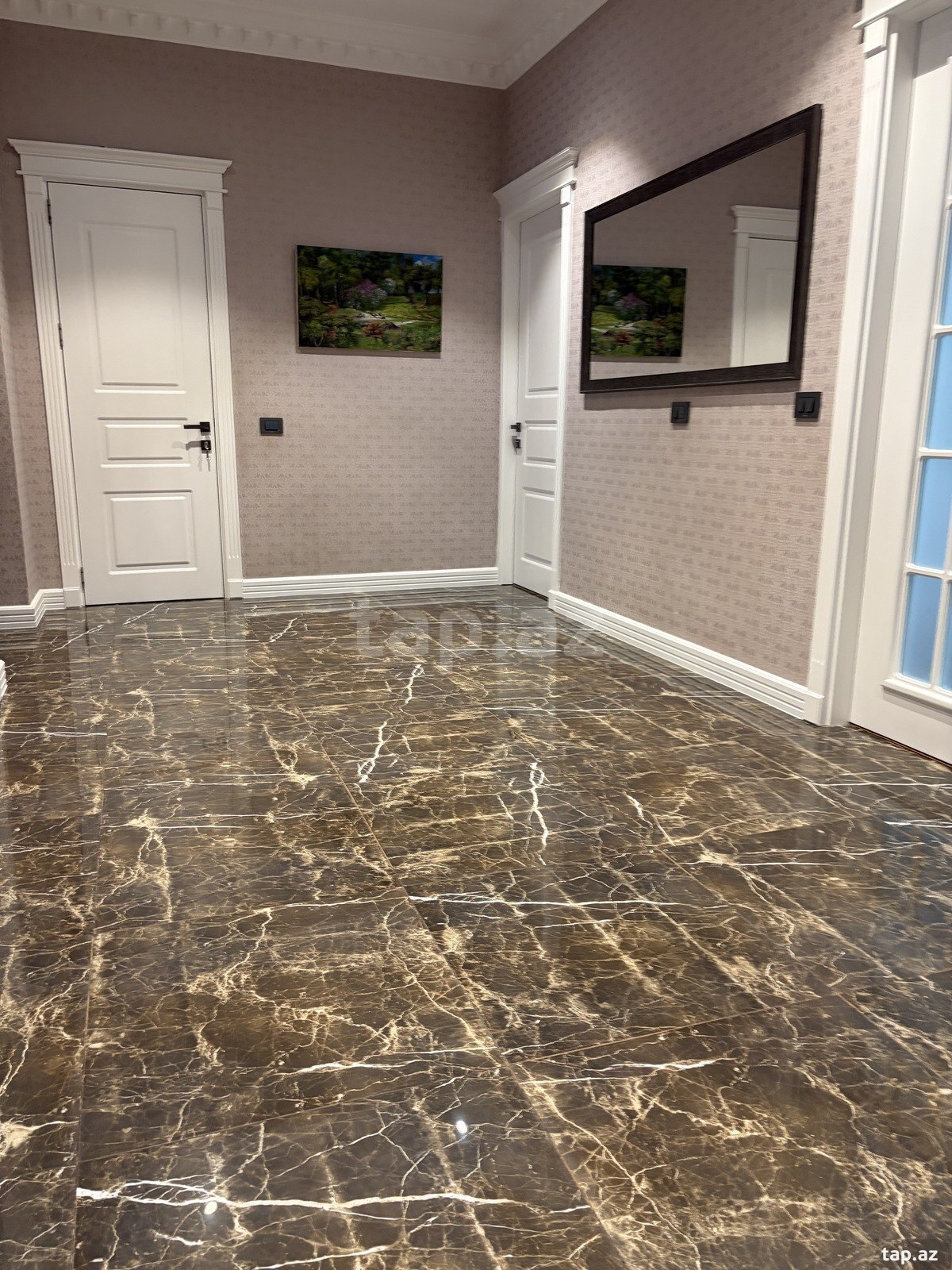 4-otaqlı yeni tikili, Həsən Əliyev küç., 144 m²