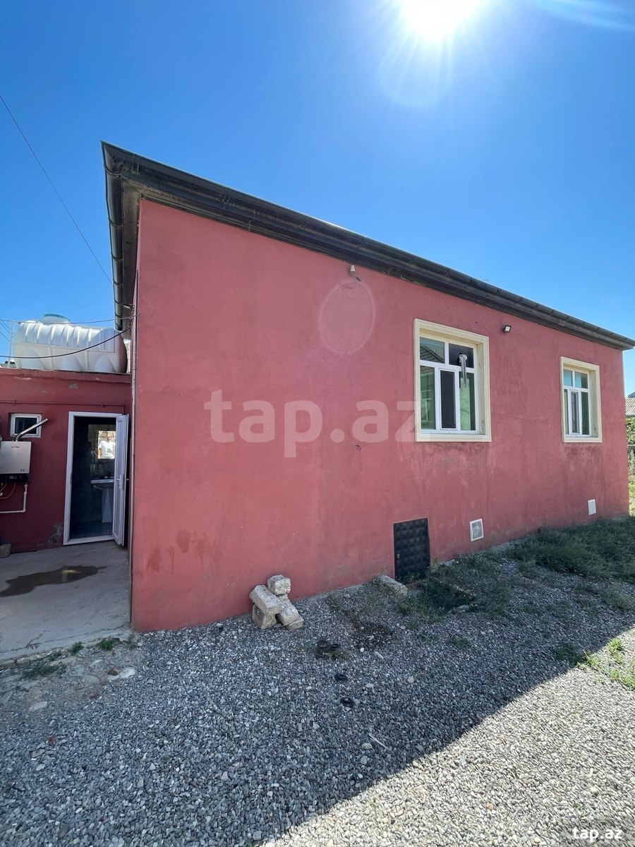 Həyət evi, Savalan qəs.