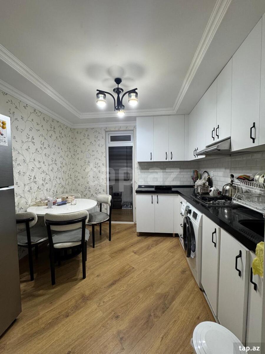 3-otaqlı mənzil kirayə verilir, Babək pr., 100 m²