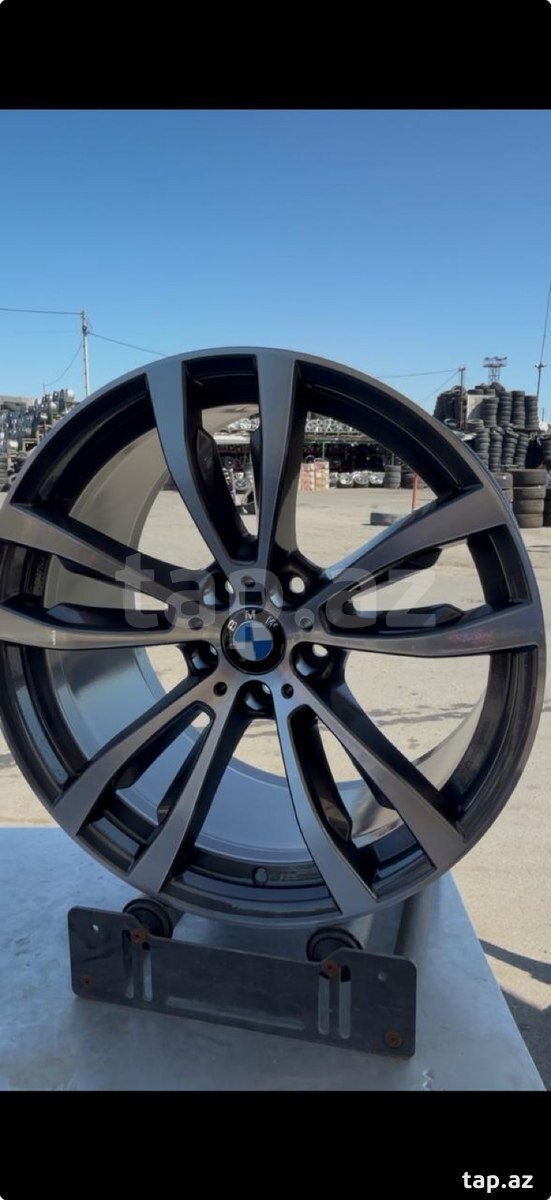 BMW X5 diskləri R20