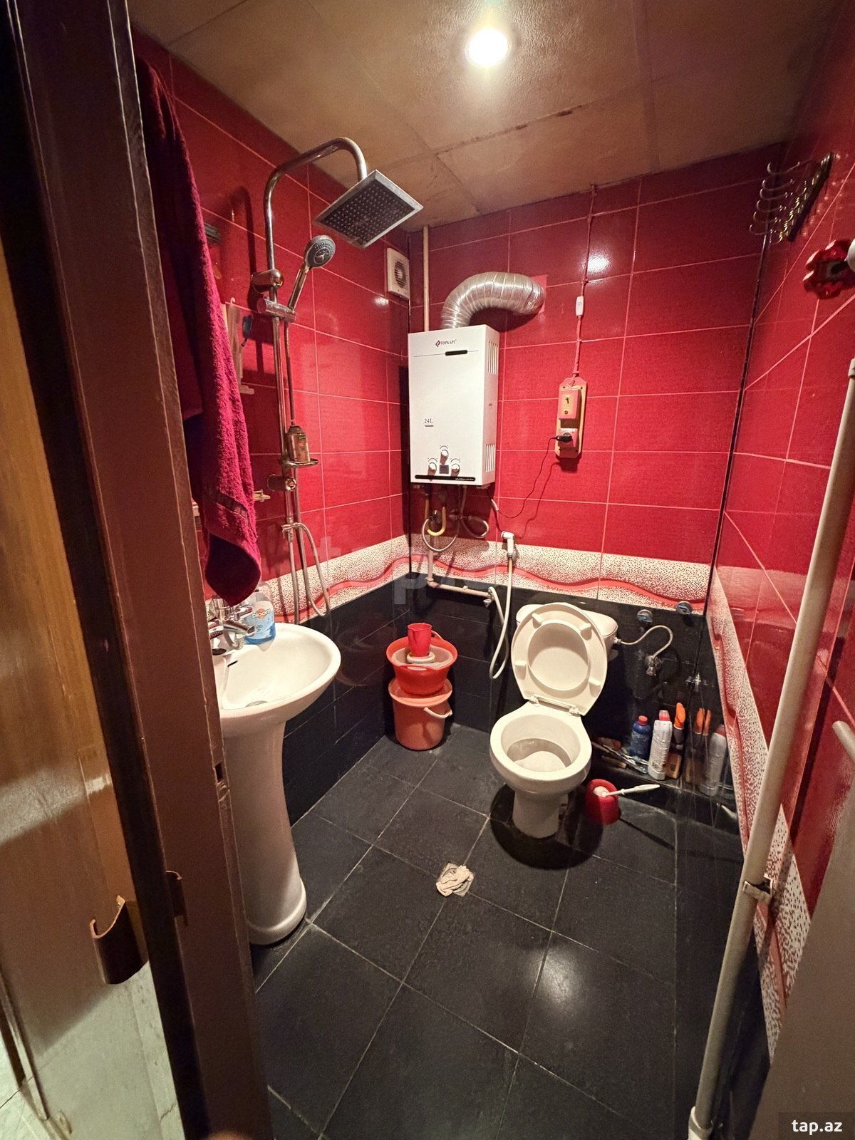 3-otaqlı mənzil, Z. Xəlilov küç., 42.5 m²