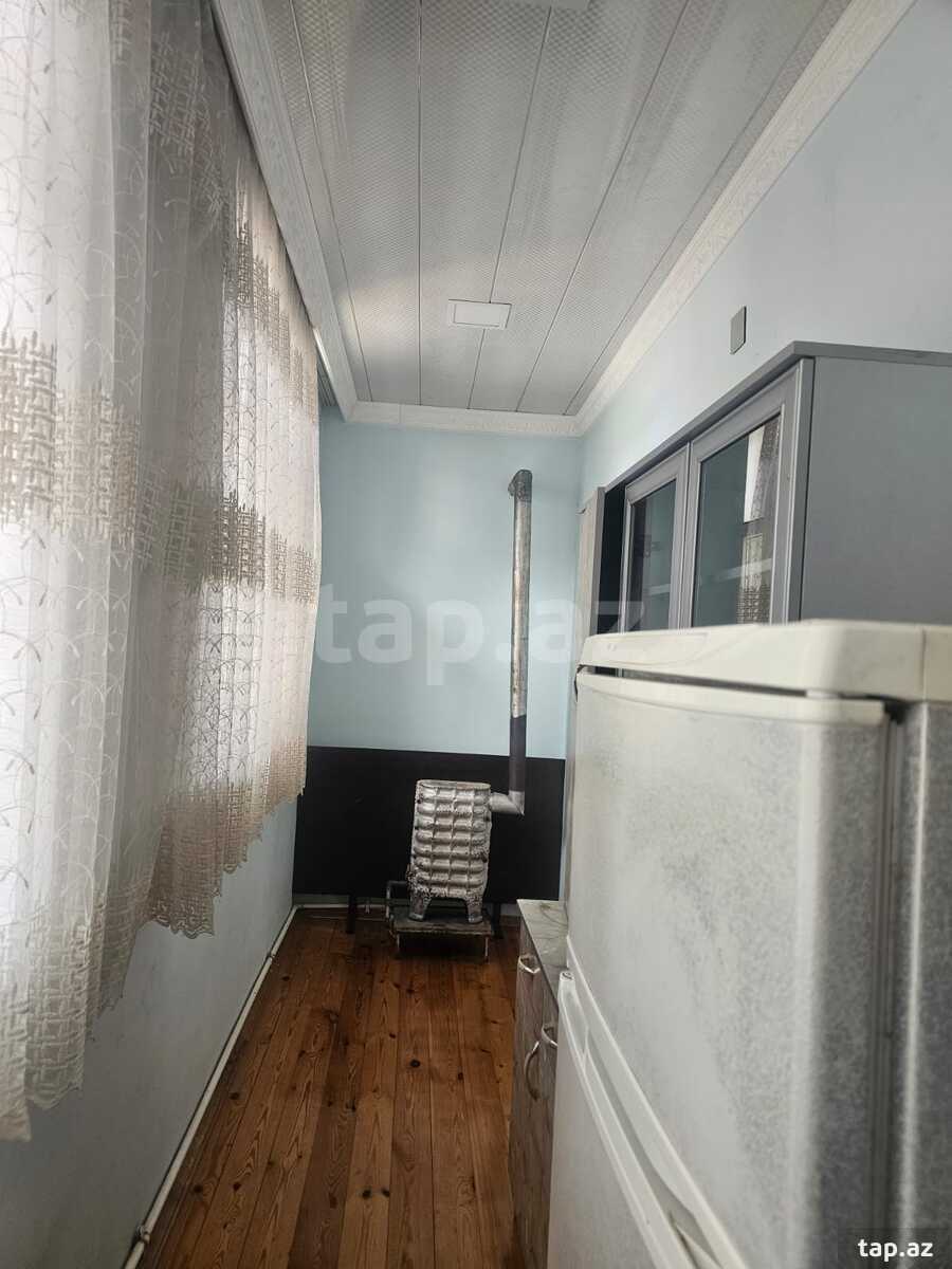 2-otaqlı mənzil kirayə verilir, Gəncə ş., 30 m²