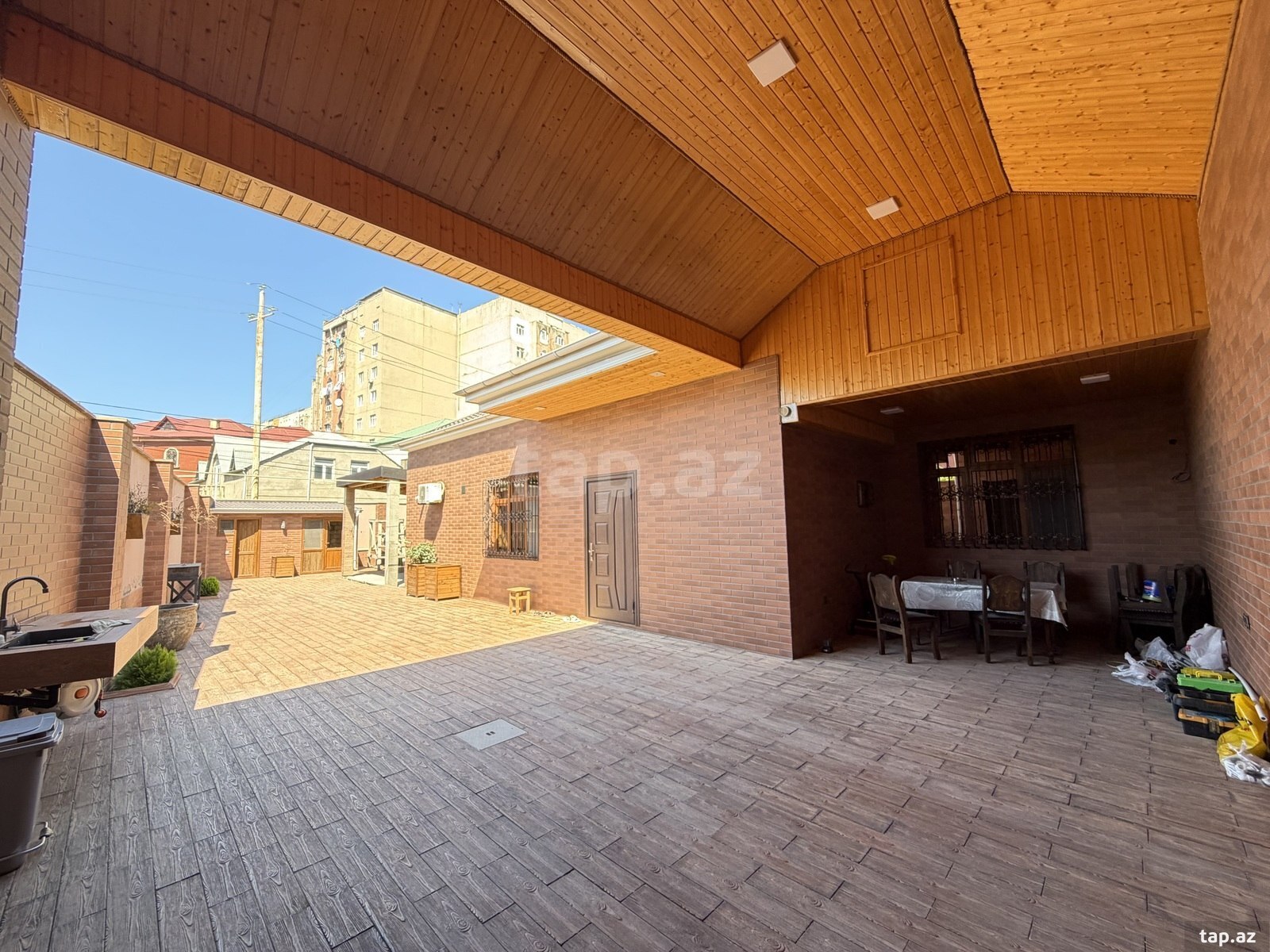 Həyət evi, Bakıxanov qəs.