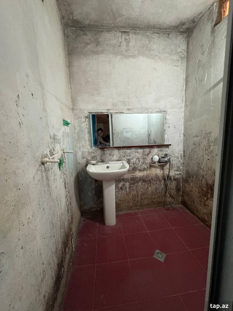 Həyət evi kirayə verilir, Azadlıq m.