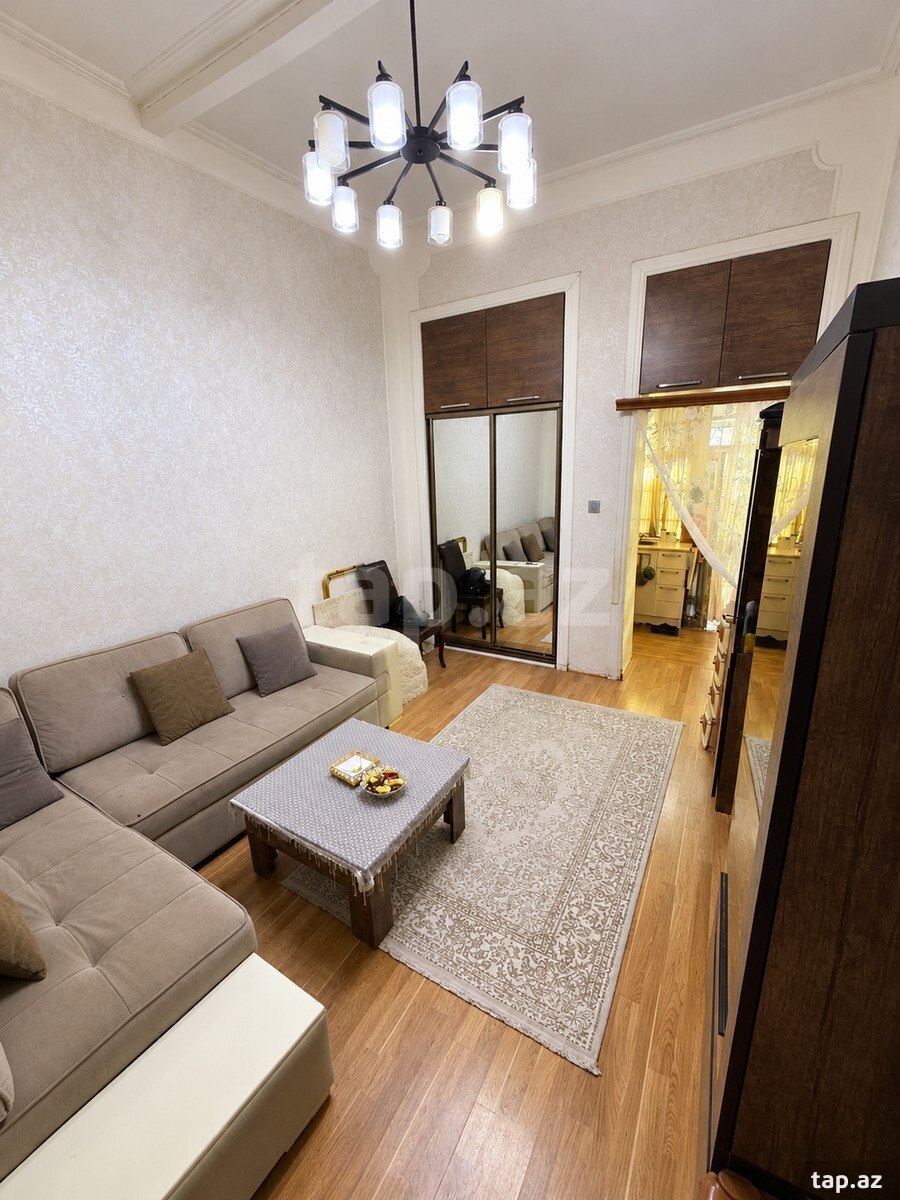 1-otaqlı mənzil, 28 May m., 22 m²