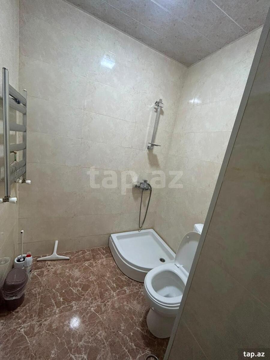 4-otaqlı yeni tikili kirayə verilir, Binəqədi r., 137 m²
