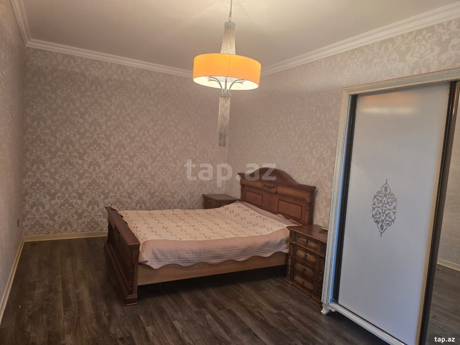 Bağ evi, Novxanı qəs.