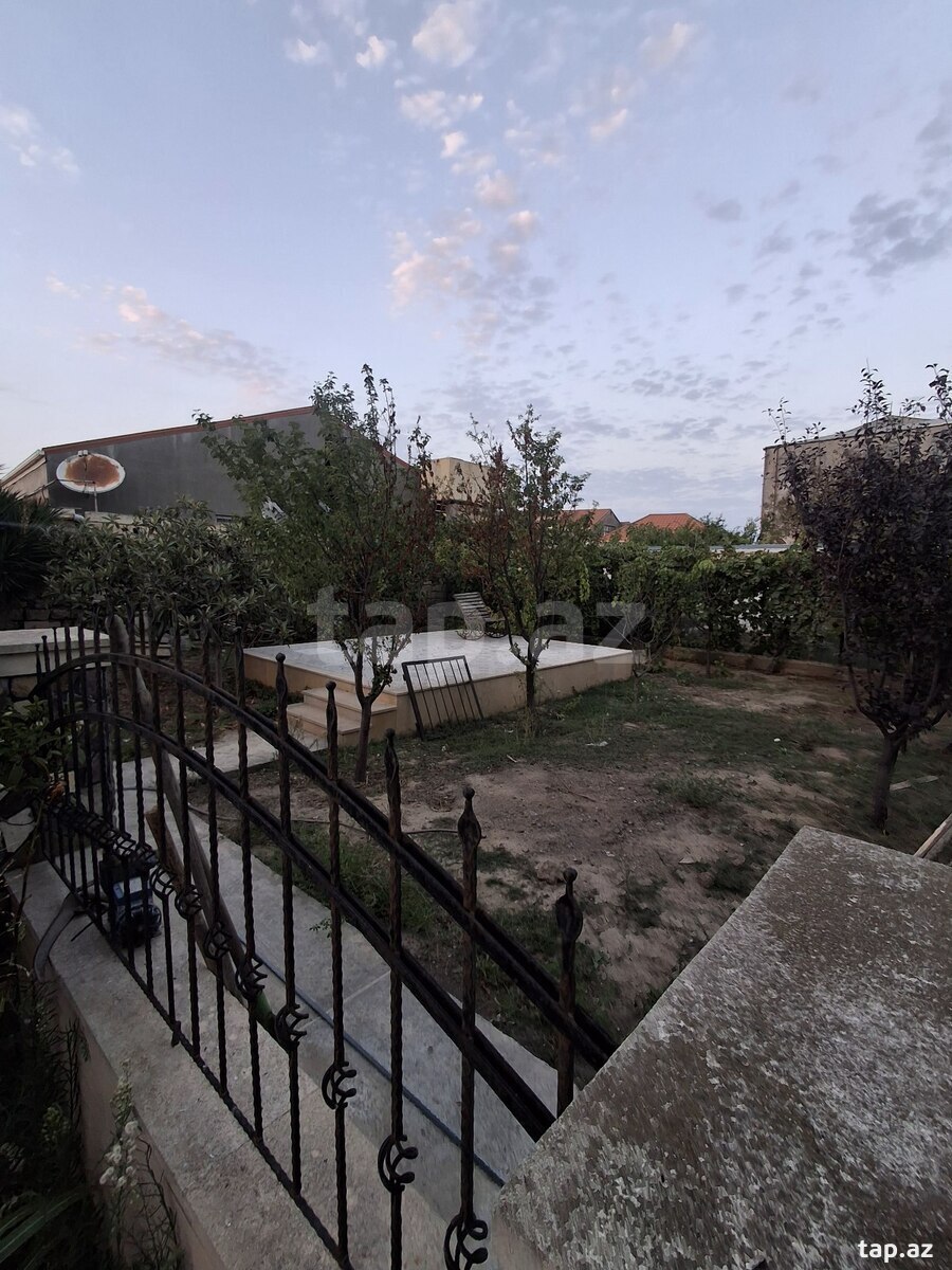 Bağ evi kirayə verilir, Pirşağı qəs.