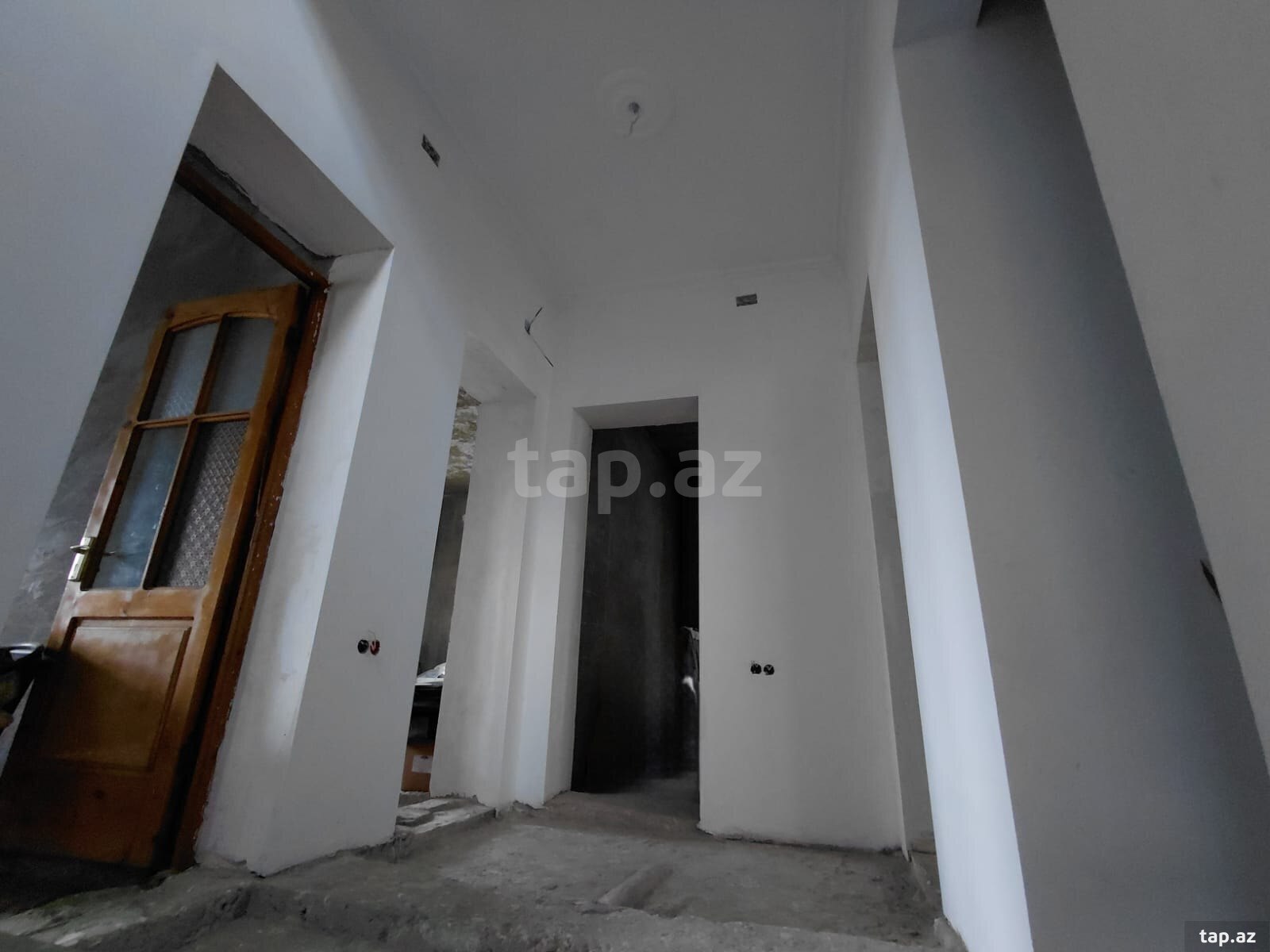 Villa, Qara Qarayev m.