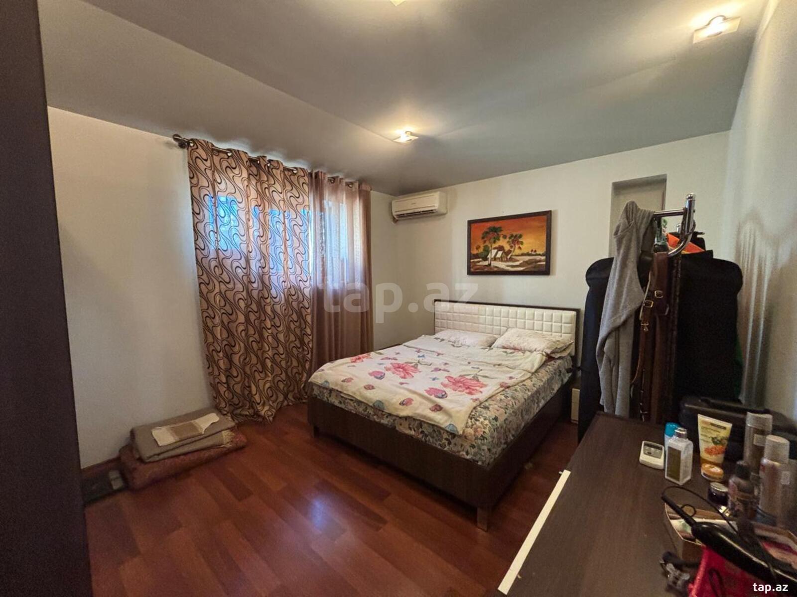 4-otaqlı mənzil, İnşaatçılar pr., 110 m²