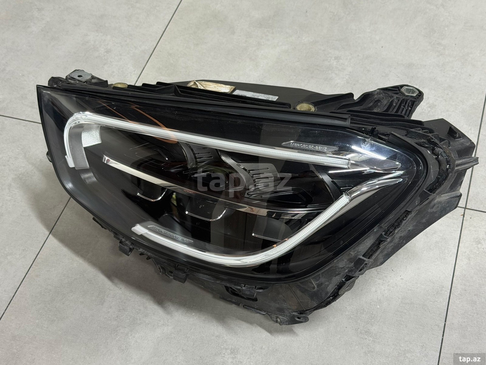 Mercedes GLC 2021 farası