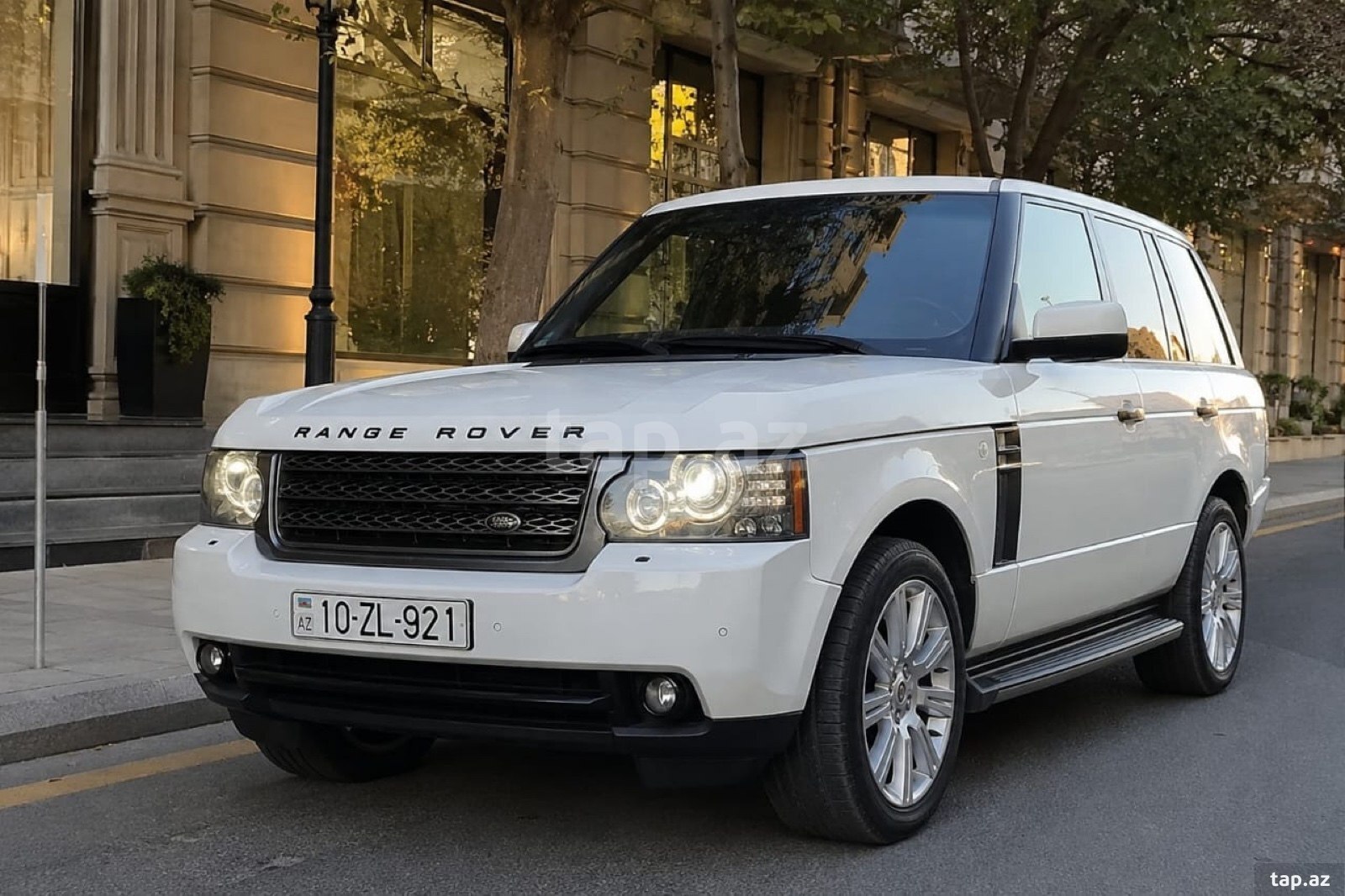 Avtomobil qeydiyyat nişanı - 10-ZL-921