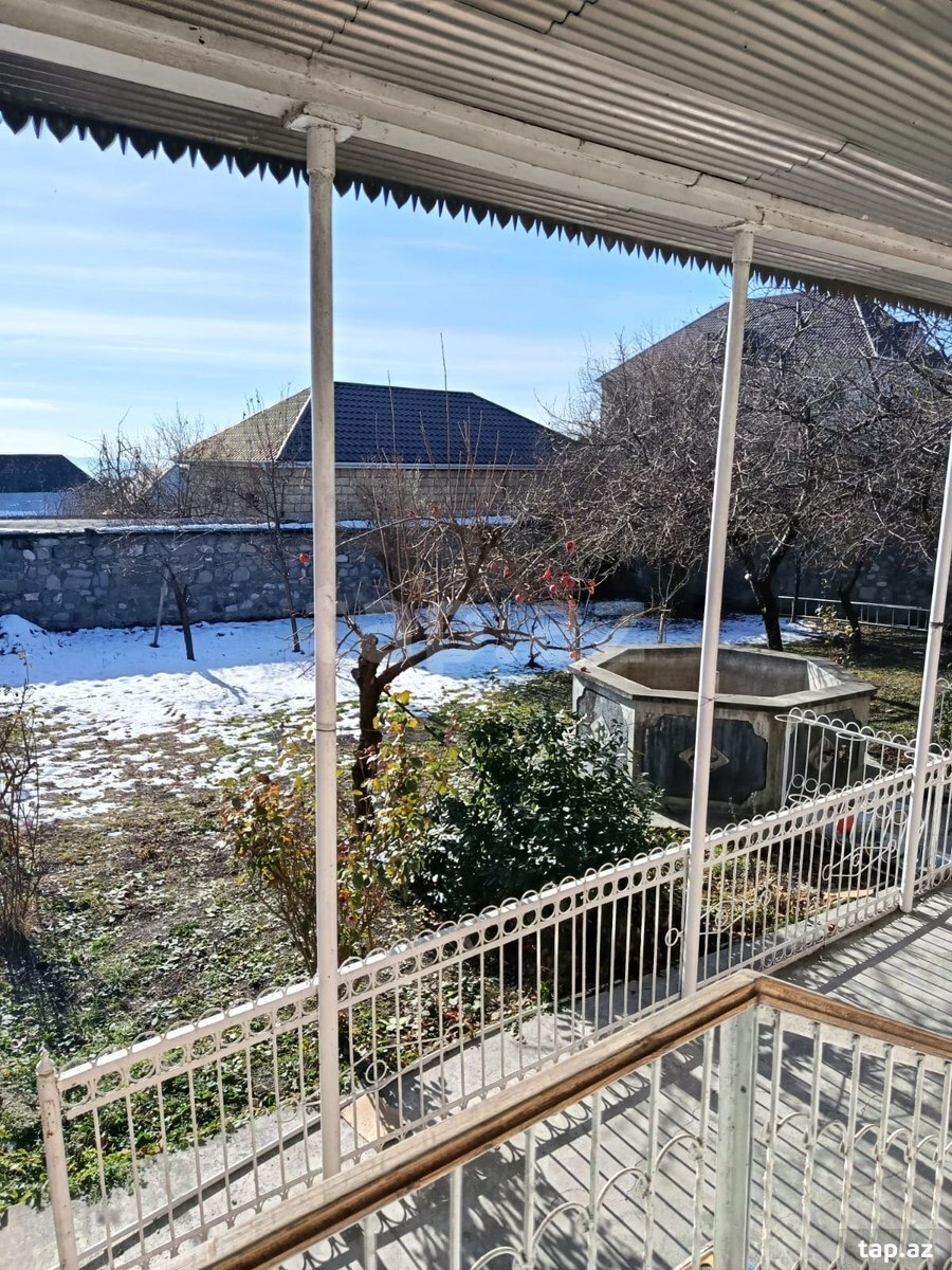 Həyət evi, Şəki ş.