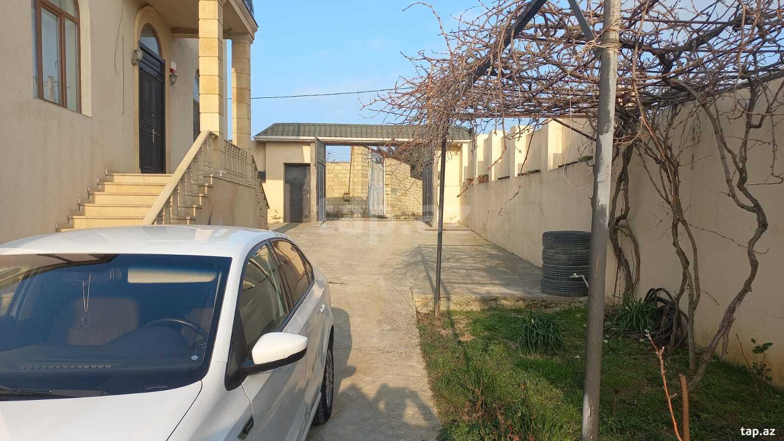 Həyət evi, Novxanı qəs.